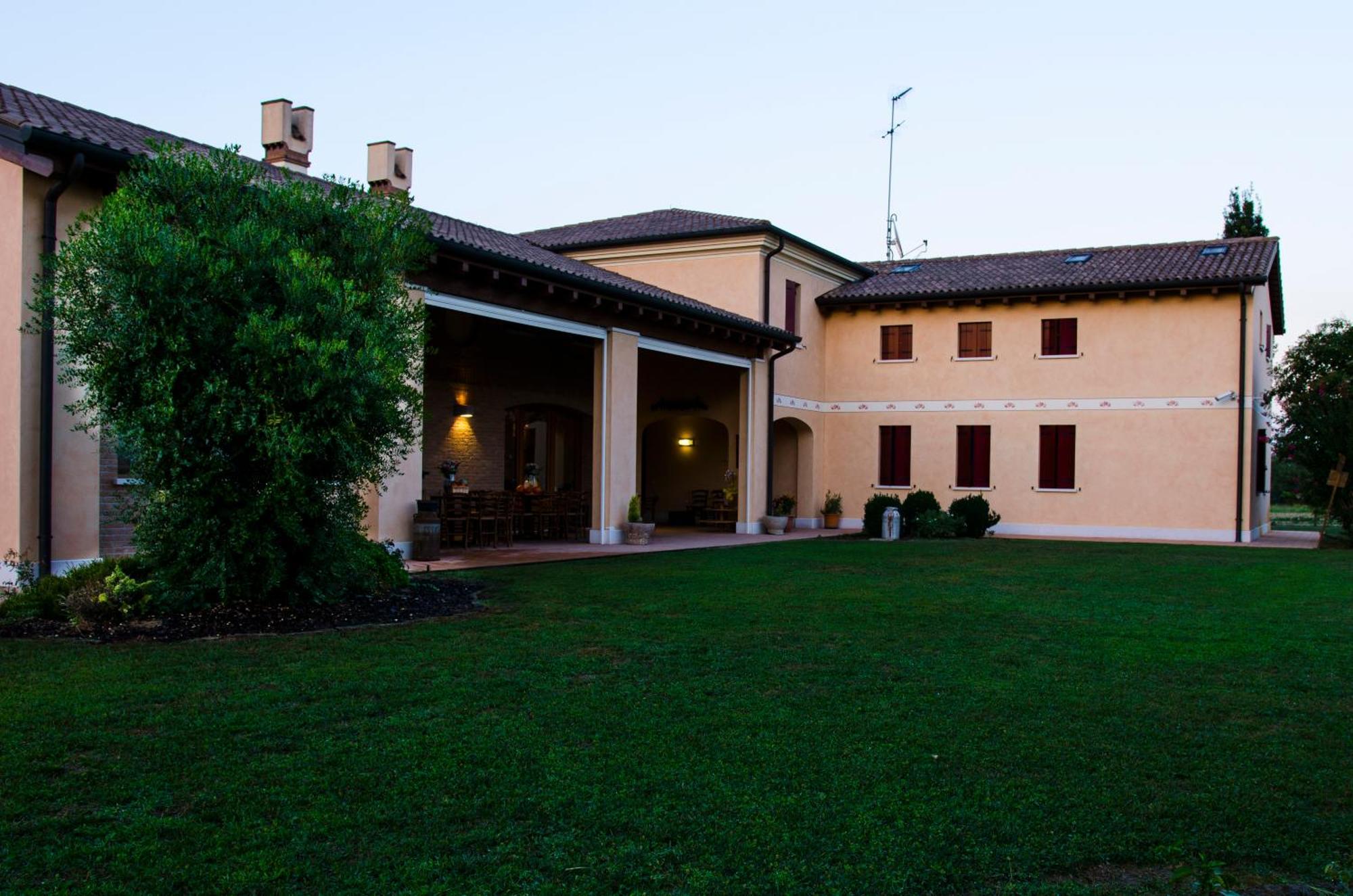 Agriturismo Alle Rose Vila Ca Baglioni Exterior foto